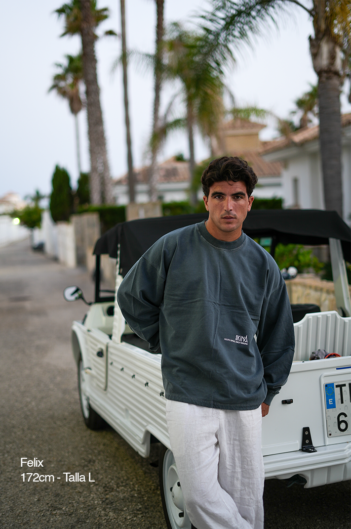 BYDAND CREWNECK