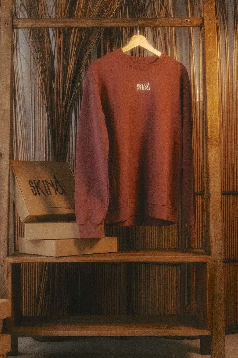OUTRAGEOUS CREWNECKS