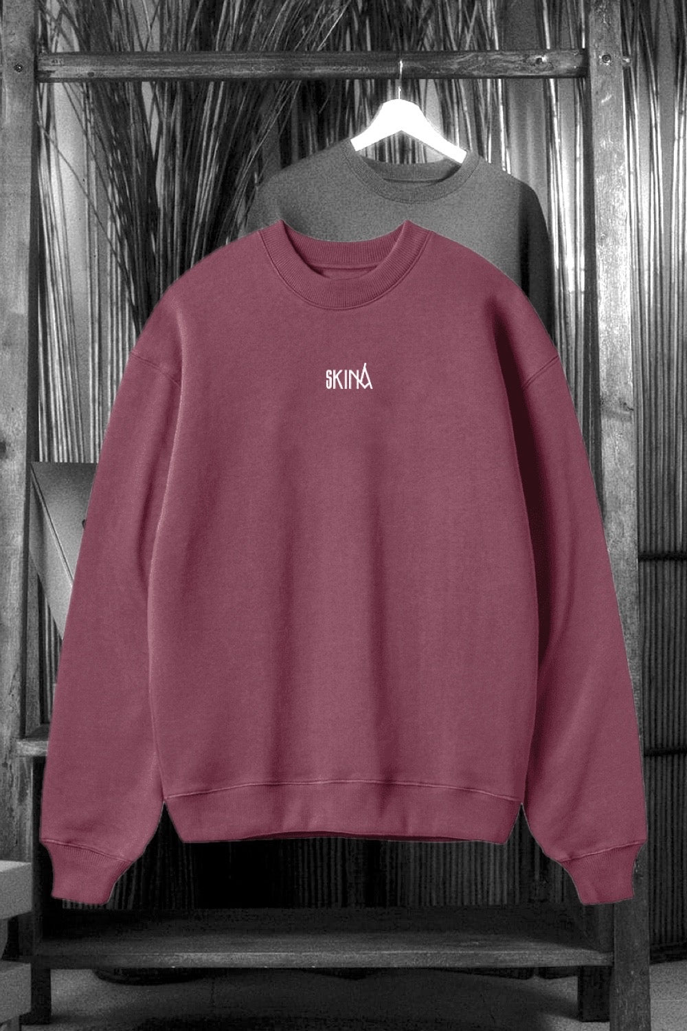 OUTRAGEOUS CREWNECKS