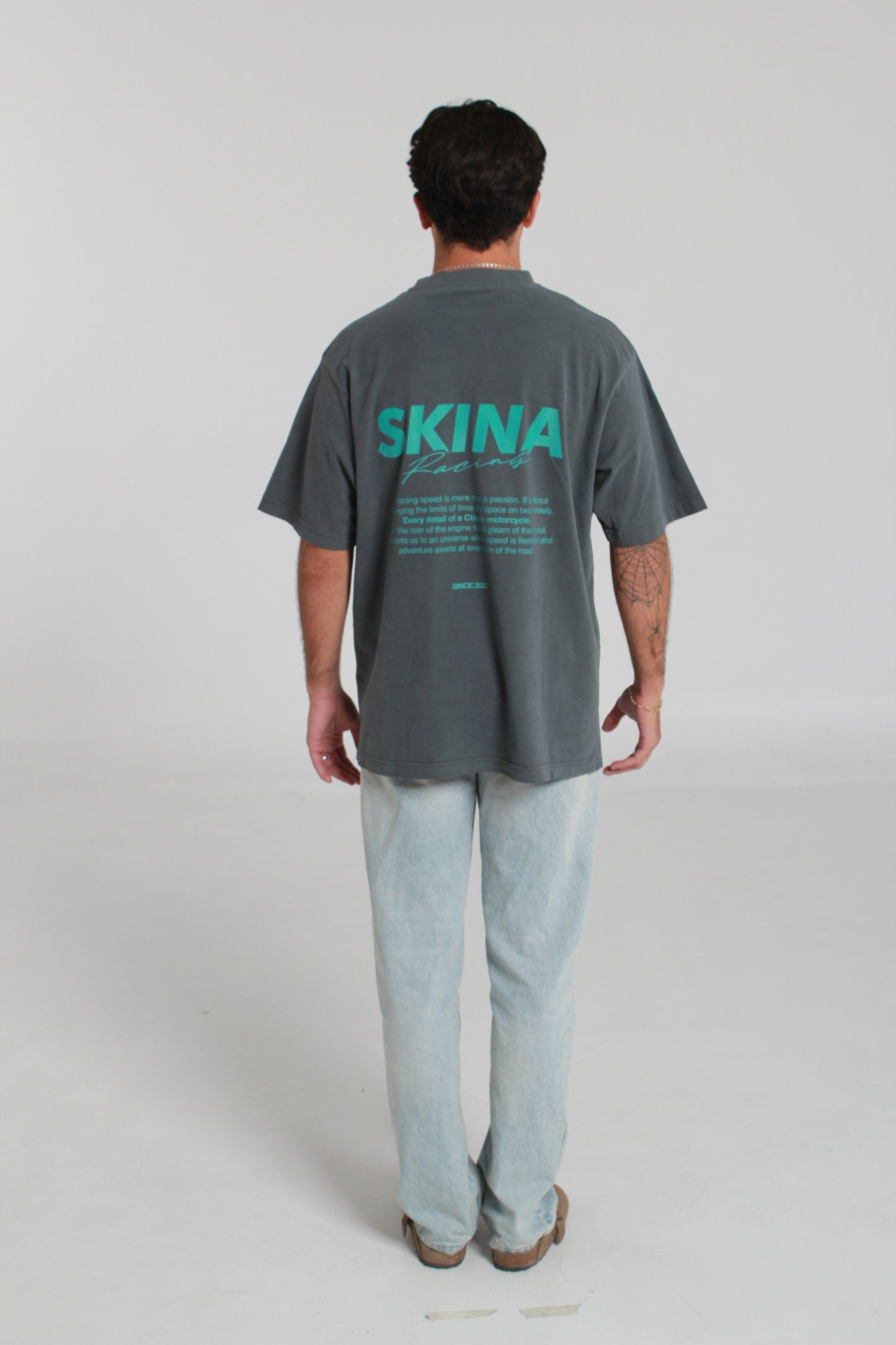 RACING TEE.