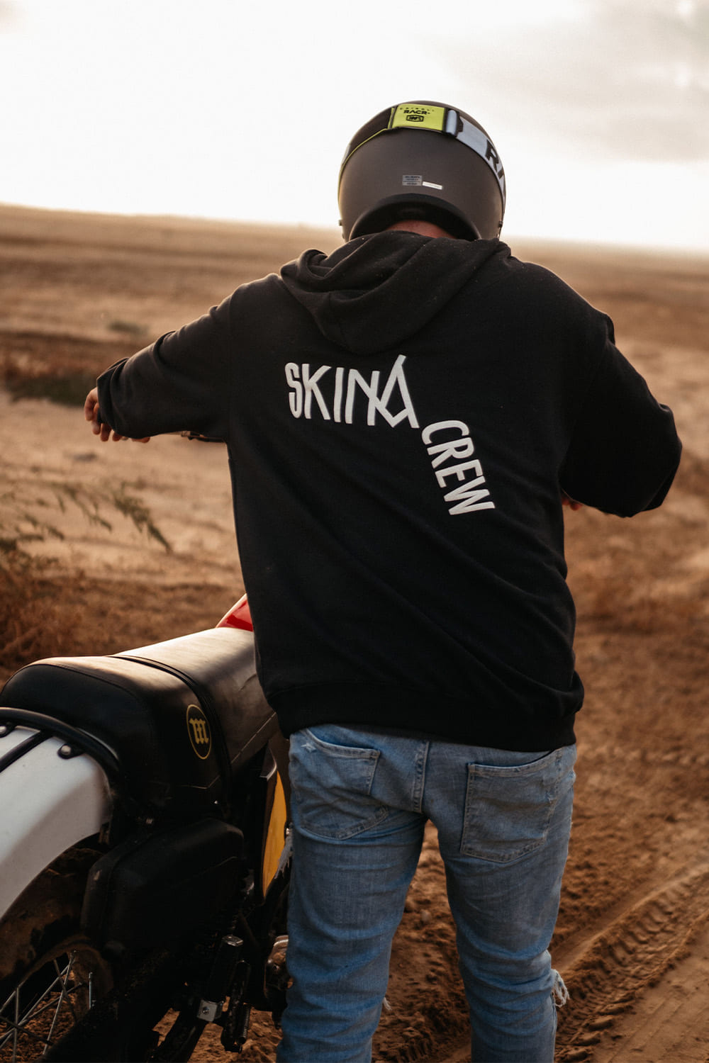 FOAM HOODIE BLACK
